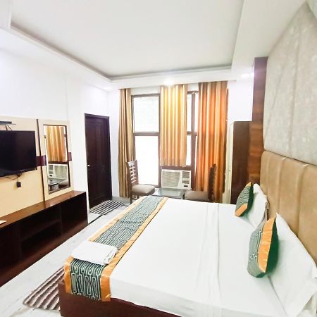 Hotel Krone Near Igi Airport Delhi New Delhi Eksteriør bilde