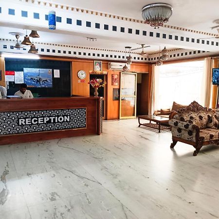 Hotel Krone Near Igi Airport Delhi New Delhi Eksteriør bilde